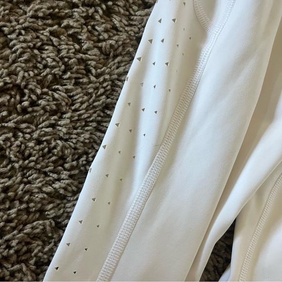 Athleta lightning laser cut tight - Picture 2 of 5